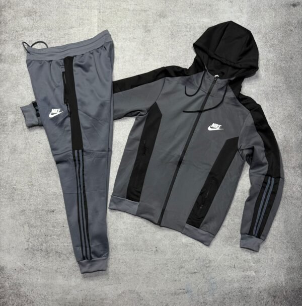 Conjunto Deportivo Nike Importado Logo 3D - Image 4