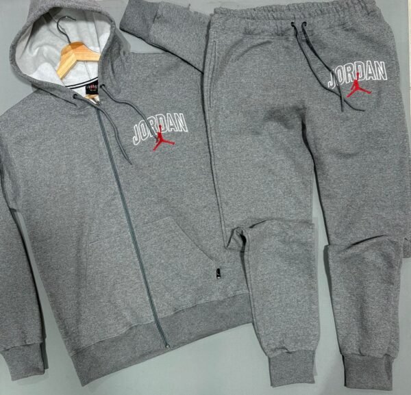 CONJUNTO JORDAN FRISADO PREMIUM !! - Image 2