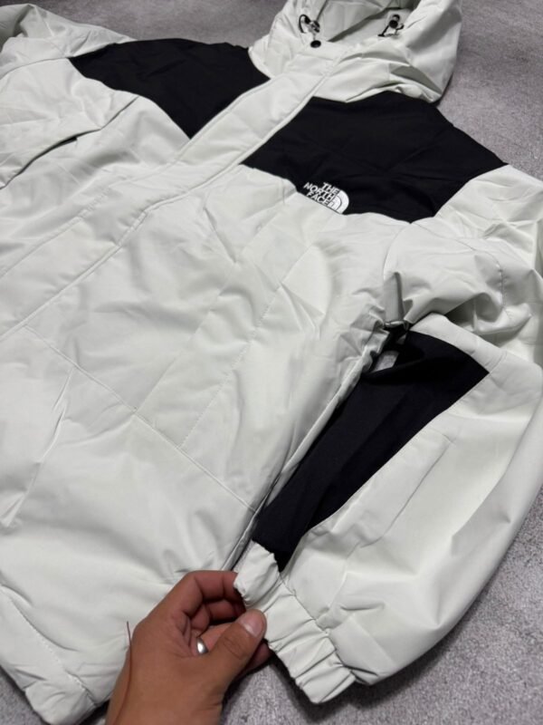 CAMPERA DE ABRIGO TNF TERMICA IMPERMEABLE!! - Image 6